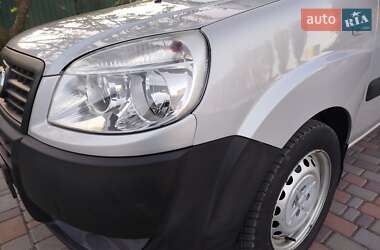 Мінівен Fiat Doblo 2011 в 