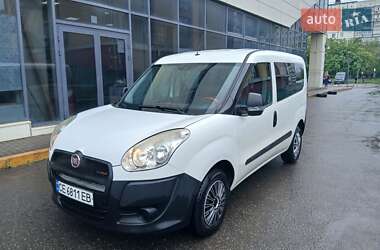 Вантажопасажирський фургон Fiat Doblo 2011 в 