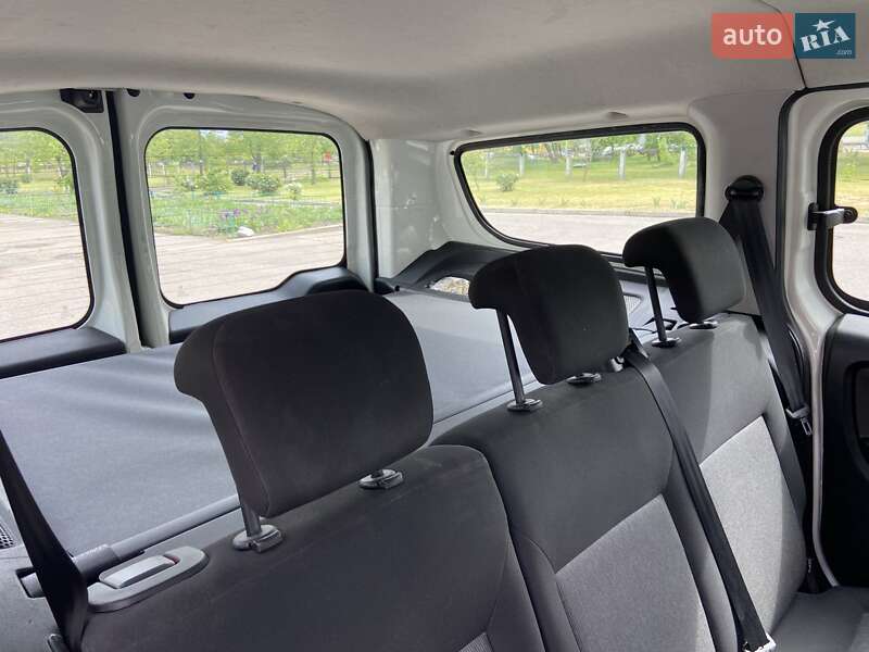 Мінівен Fiat Doblo 2017 в Києві