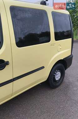 Мінівен Fiat Doblo 2005 в 