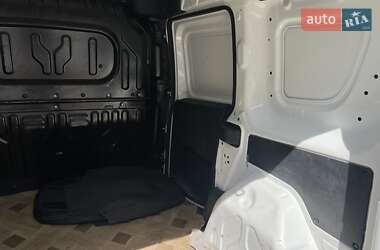 Грузовой фургон Fiat Doblo 2019 в 