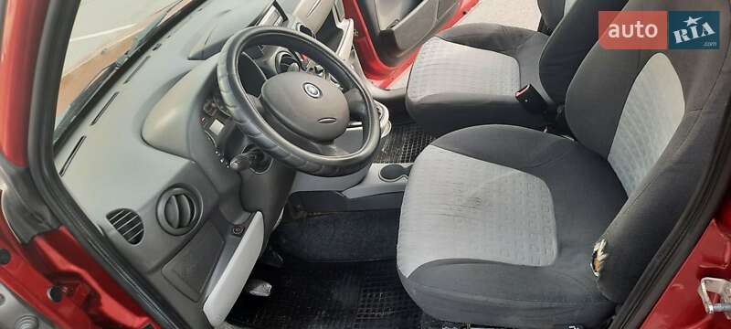 Минивэн Fiat Doblo 2006 в Виннице