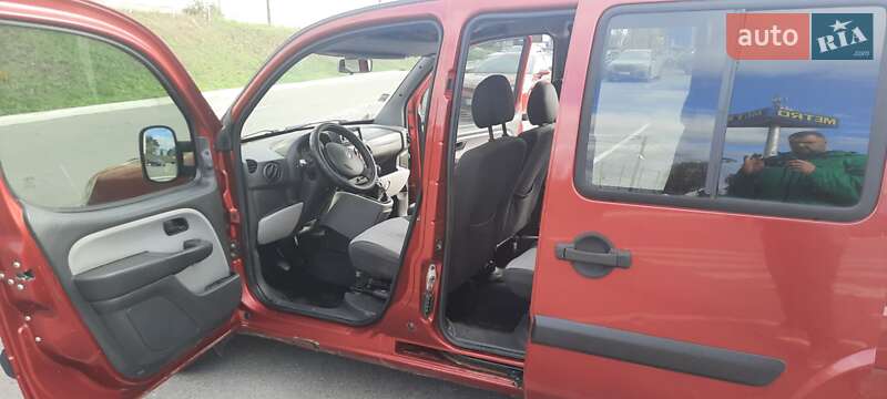 Минивэн Fiat Doblo 2006 в Виннице