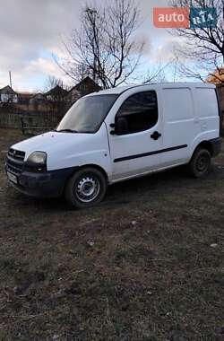 Вантажопасажирський фургон Fiat Doblo 2003 в Ужгороді
