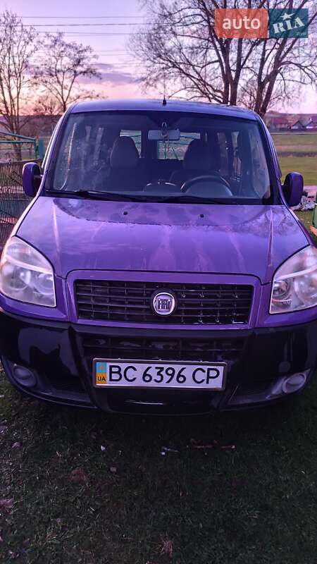Минивэн Fiat Doblo 2008 в Львове