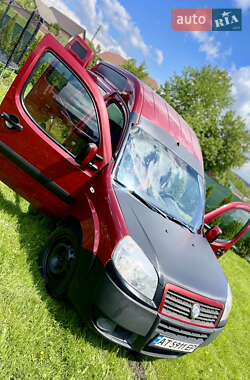 Мінівен Fiat Doblo 2005 в 
