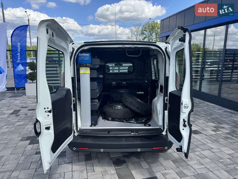 Грузовой фургон Fiat Doblo 2020 в Ровно