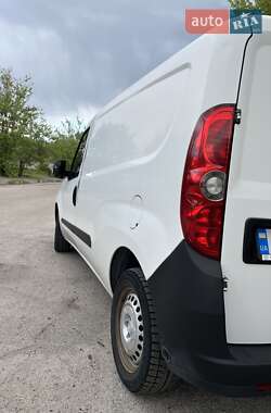 Грузовой фургон Fiat Doblo 2012 в 