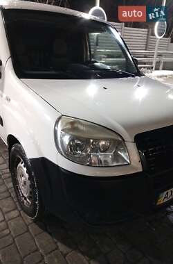Грузовой фургон Fiat Doblo 2011 в 