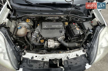 Грузопассажирский фургон Fiat Doblo 2012 в 