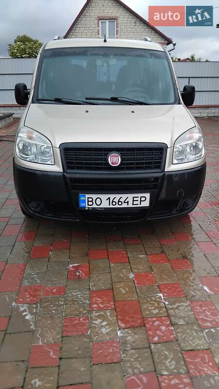 Fiat Doblo 2013