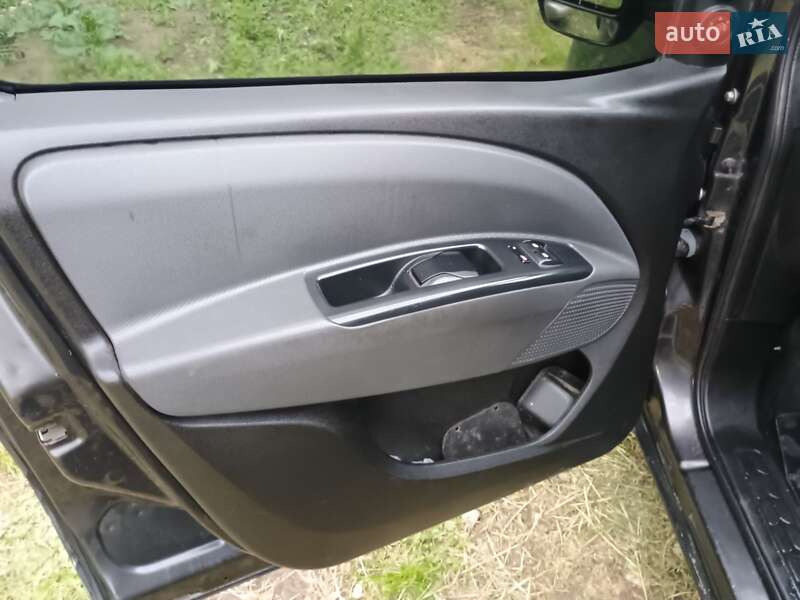 Грузовой фургон Fiat Doblo 2013 в Дрогобыче