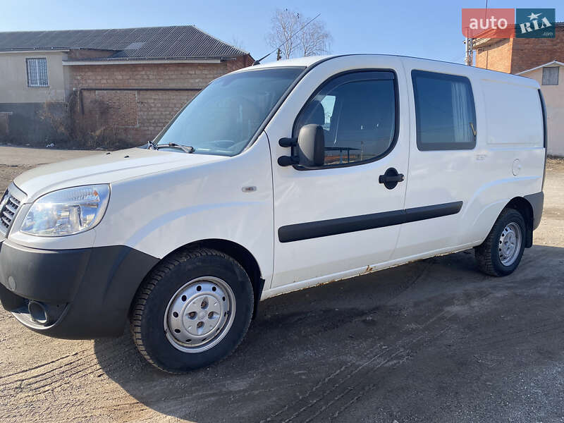 Мінівен Fiat Doblo 2006 в Хмельницькому