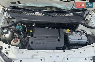 Мінівен Fiat Doblo 2009 в 