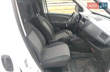 Грузовой фургон Fiat Doblo 2011 в 