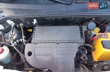 Грузовой фургон Fiat Doblo 2013 в 
