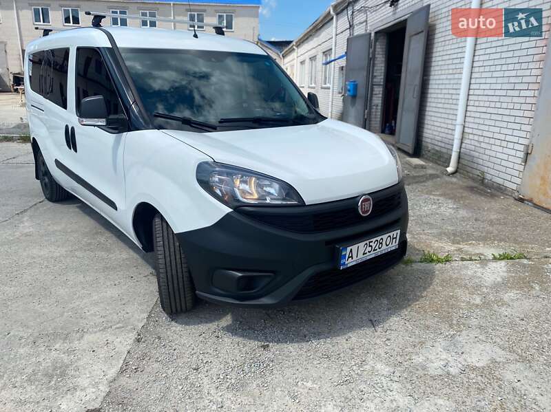 Мінівен Fiat Doblo 2020 в Святопетрівське