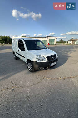 Вантажний фургон Fiat Doblo 2012 в 