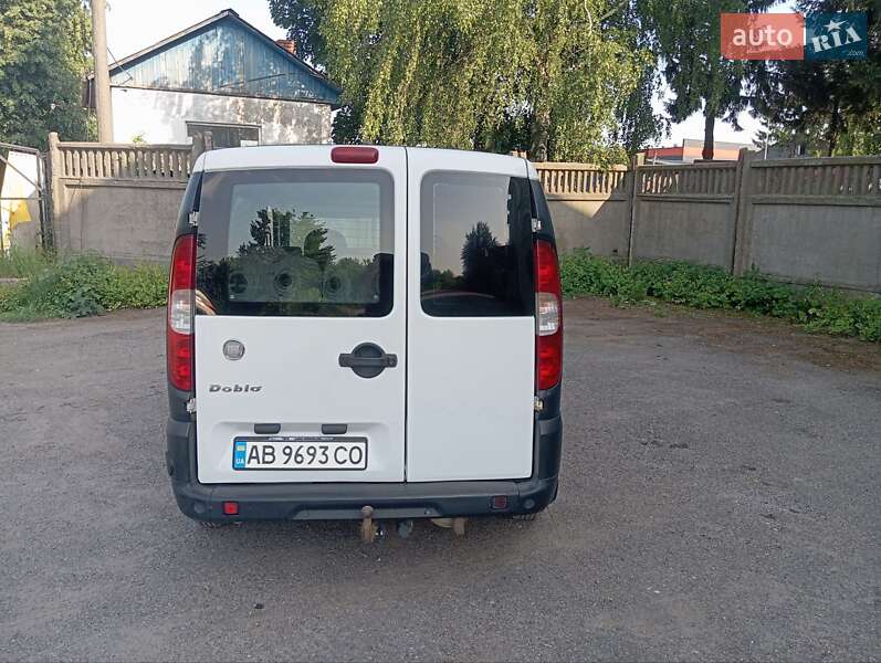 Минивэн Fiat Doblo 2007 в Виннице
