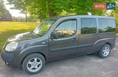 Минивэн Fiat Doblo 2007 в Луцке