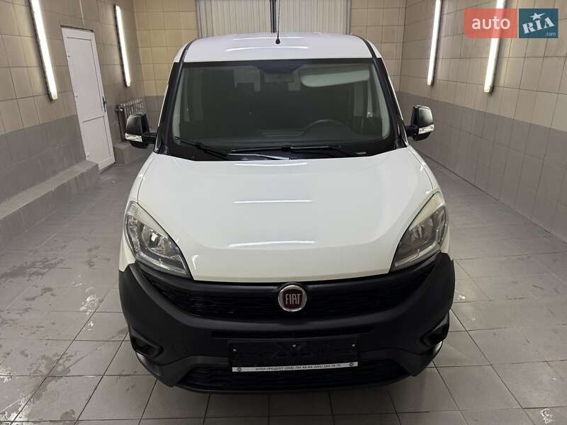 Мінівен Fiat Doblo 2016 в Умані