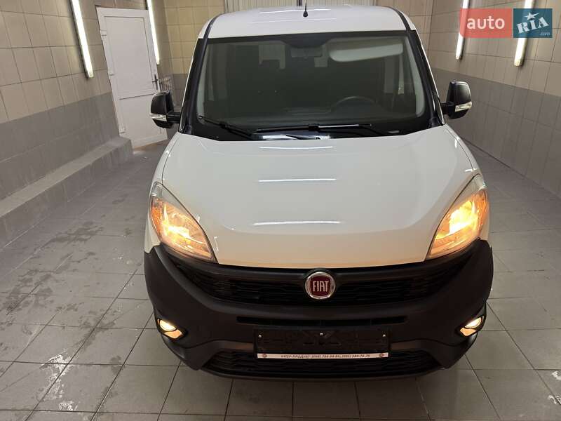 Мінівен Fiat Doblo 2016 в Умані