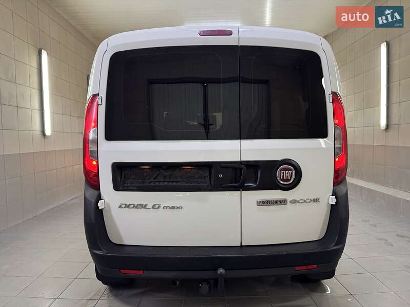 Мінівен Fiat Doblo 2016 в Умані