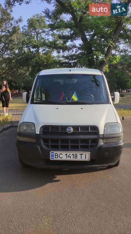 Минивэн Fiat Doblo 2004 в Николаеве