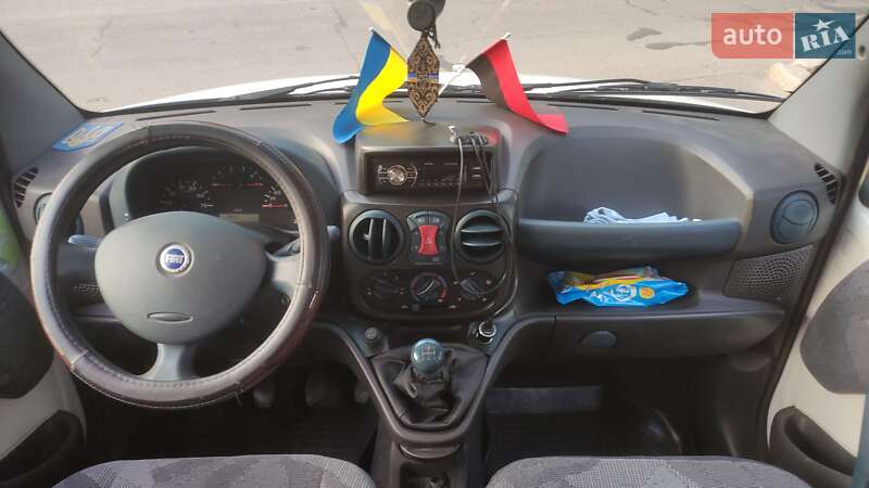 Минивэн Fiat Doblo 2004 в Николаеве