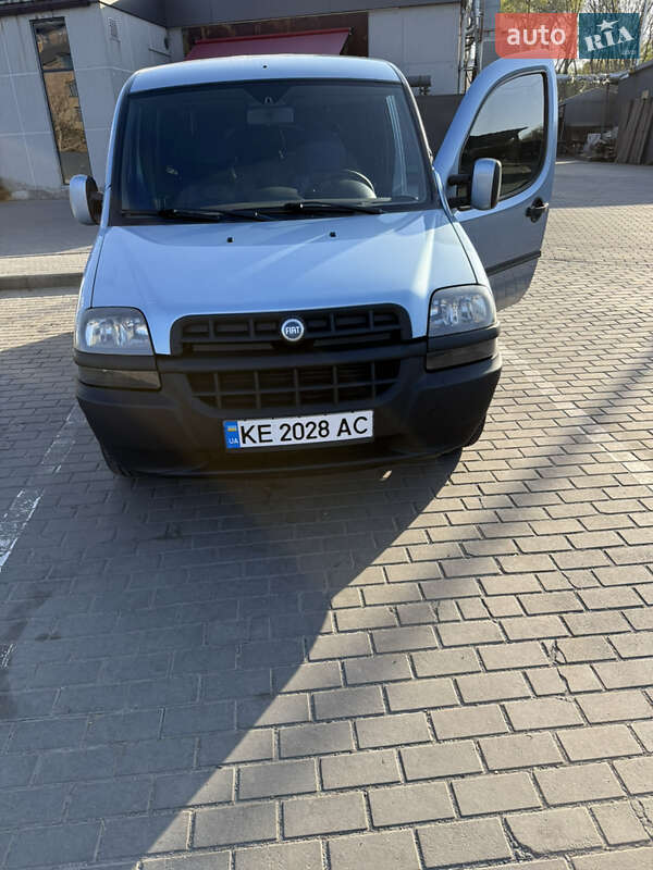 Минивэн Fiat Doblo 2005 в 