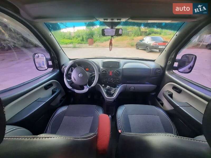 Минивэн Fiat Doblo 2007 в 