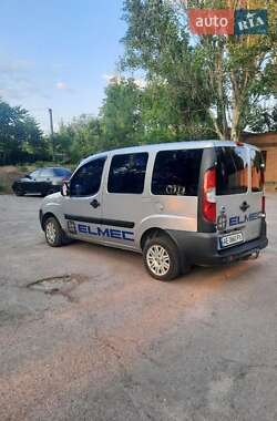 Минивэн Fiat Doblo 2007 в 