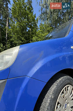Минивэн Fiat Doblo 2006 в 