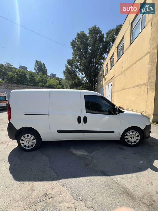 Грузопассажирский фургон Fiat Doblo 2015 в Днепре