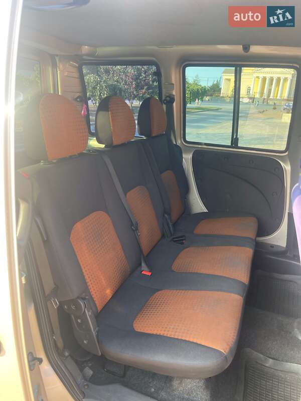 Минивэн Fiat Doblo 2007 в Болграде