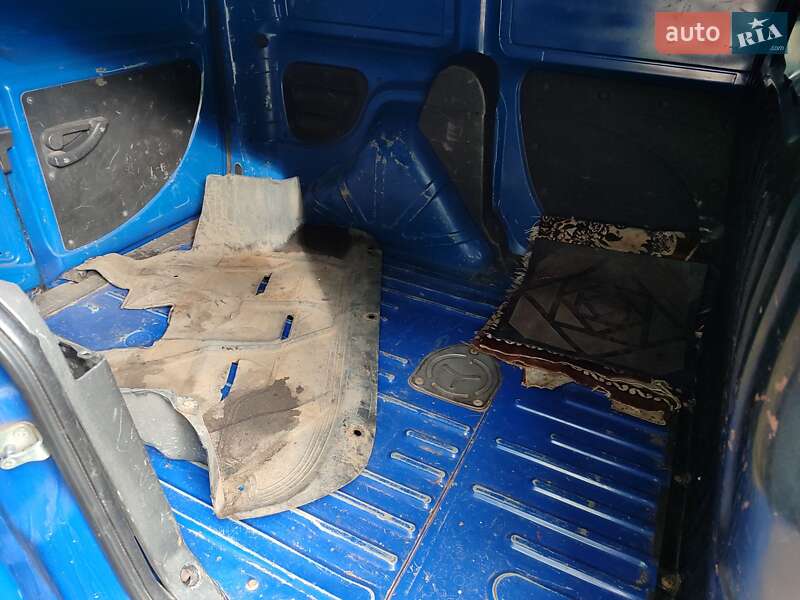 Грузовой фургон Fiat Doblo 2006 в Краснограде