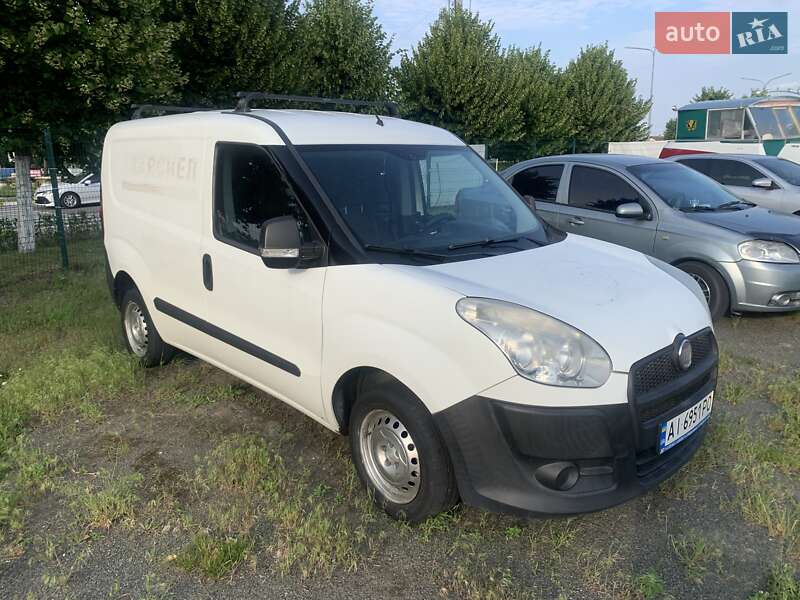Fiat Doblo 2011