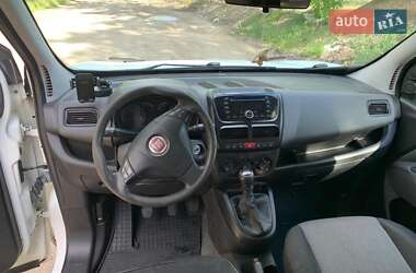 Минивэн Fiat Doblo 2010 в 