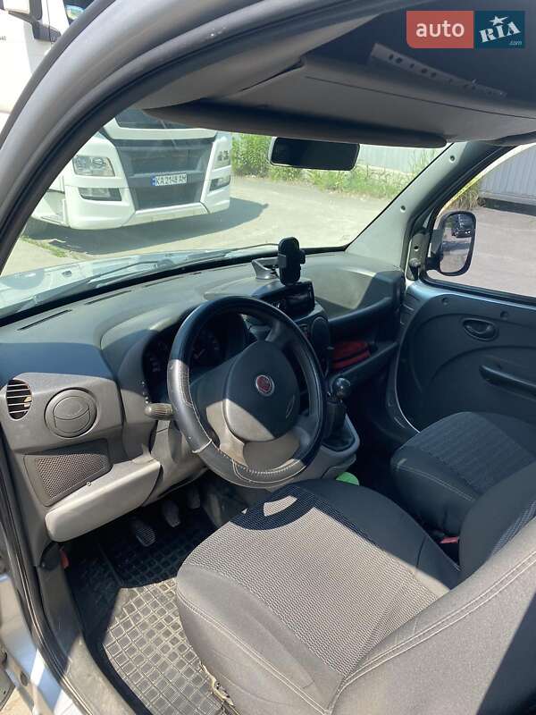 Мінівен Fiat Doblo 2012 в Києві