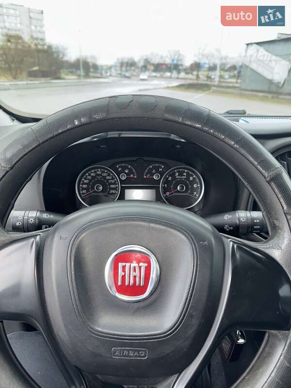 Минивэн Fiat Doblo 2016 в Киеве фото 9 Минивэн Fiat Doblo 2016 в Киеве
