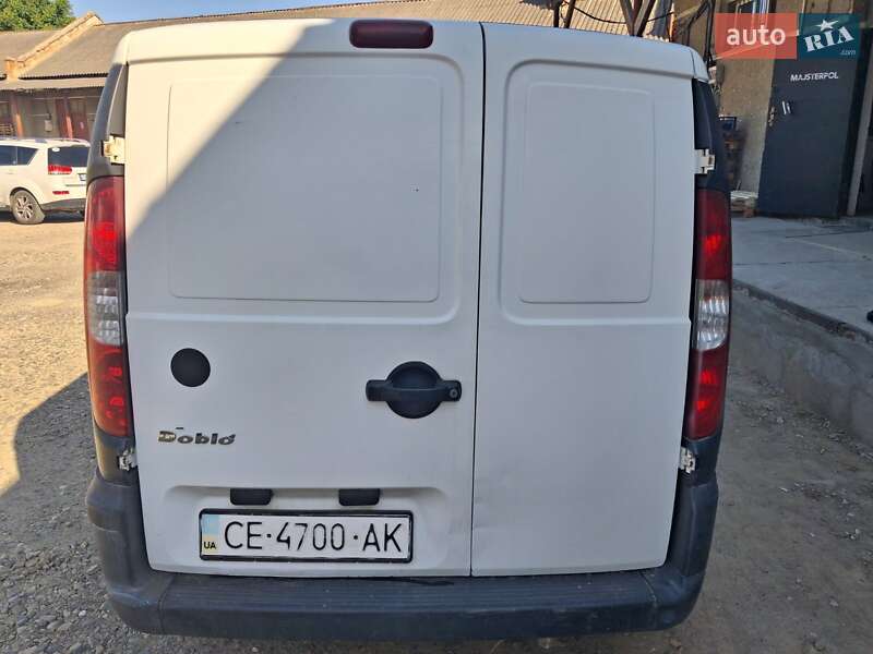 Минивэн Fiat Doblo 2009 в Черновцах