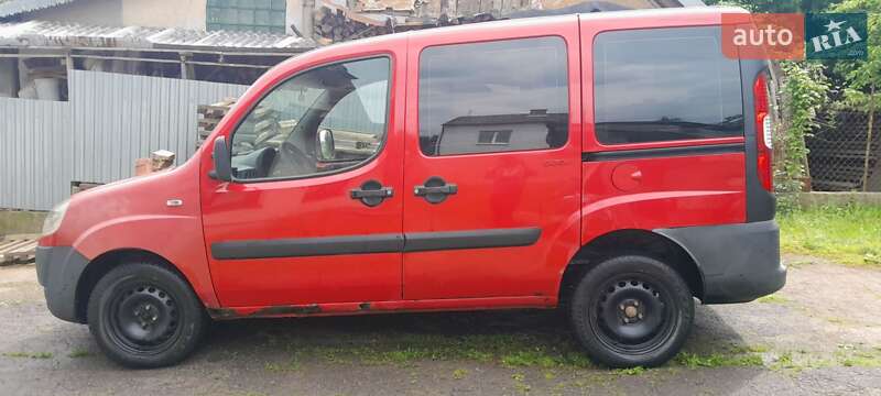 Мінівен Fiat Doblo 2006 в Львові