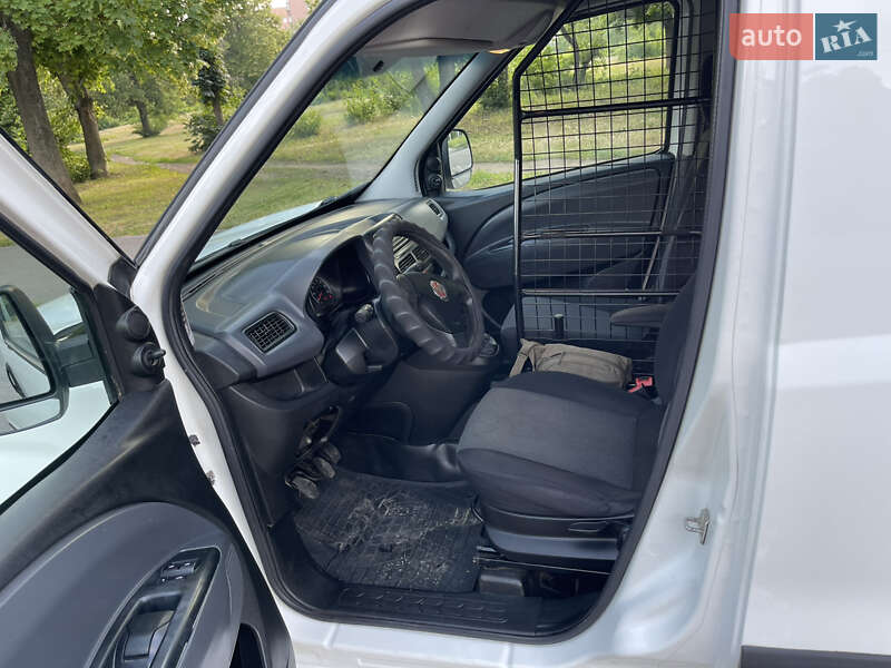 Грузовой фургон Fiat Doblo 2013 в Харькове