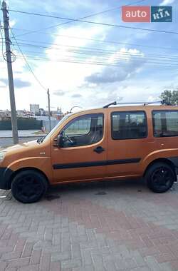 Минивэн Fiat Doblo 2006 в 