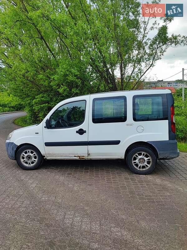 Минивэн Fiat Doblo 2005 в Львове