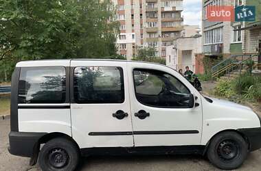 Минивэн Fiat Doblo 2003 в 