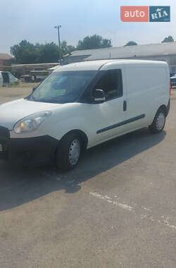 Вантажний фургон Fiat Doblo 2012 в 