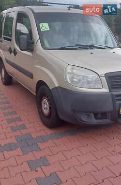 Минивэн Fiat Doblo 2012 в 