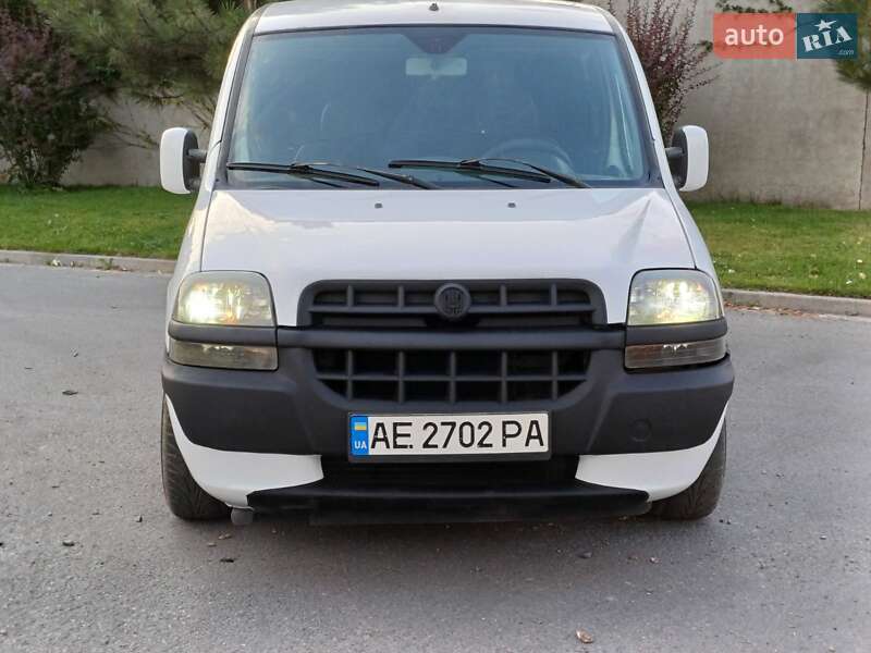 Мінівен Fiat Doblo 2005 в Дніпрі