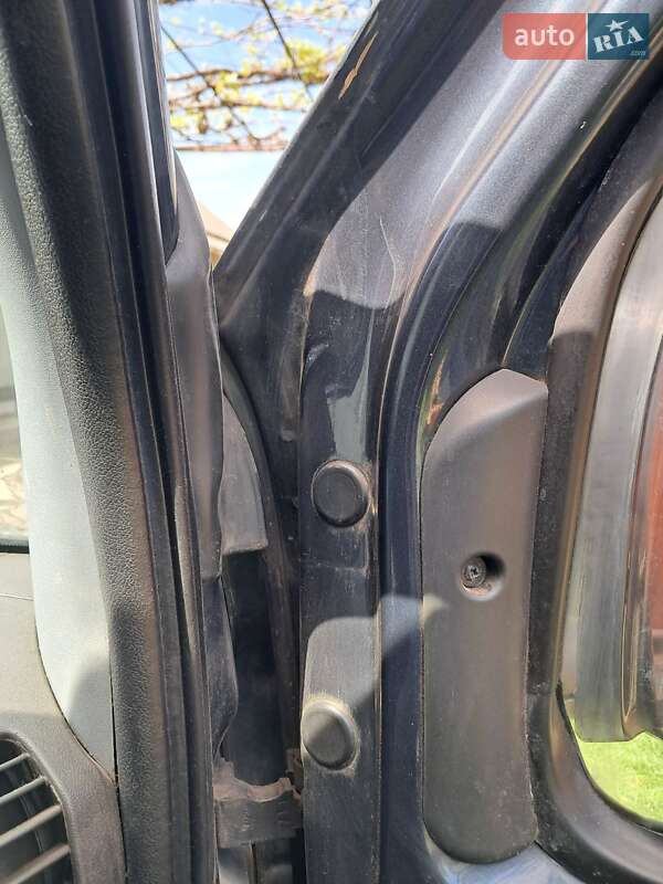 Мінівен Fiat Doblo 2005 в Жовкві фото 9 Мінівен Fiat Doblo 2005 в Жовкві